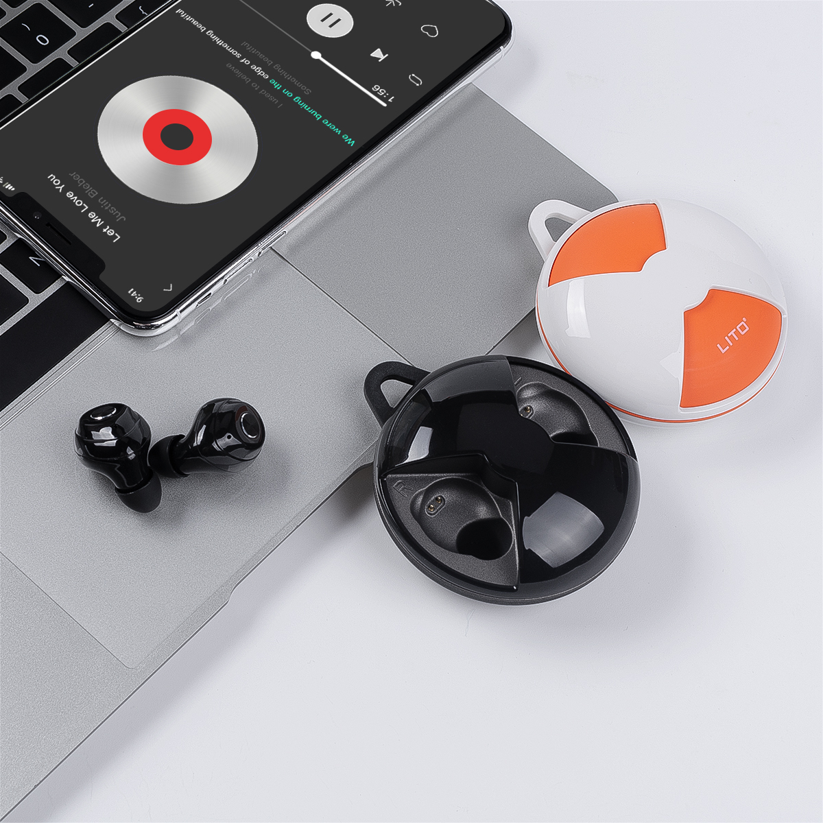 wireless in ear headphones with mic